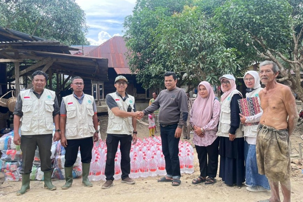 Dosen Prodi Fisika Laksanakan PKM Tanggap Darurat di Aceh Tamiang